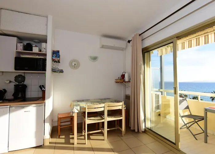 Lägenhet 4 Couchages Au Lavandou, Balcon Vue - Fr-1-803-92 Le Lavandou